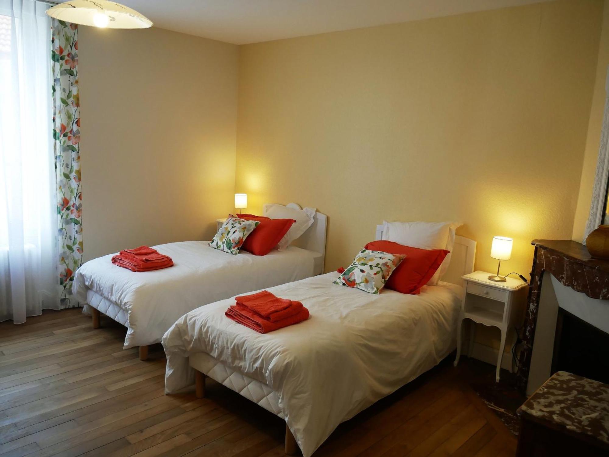 Gite Champetre A Mareau-Aux-Pres: Terrasse, Jardin, Et Confort Pour 6 Personnes - Fr-1-590-140 Екстер'єр фото